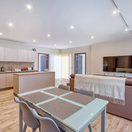 Apartment Stella Maris - 'star Of The Sea' Penthouse-sliema *