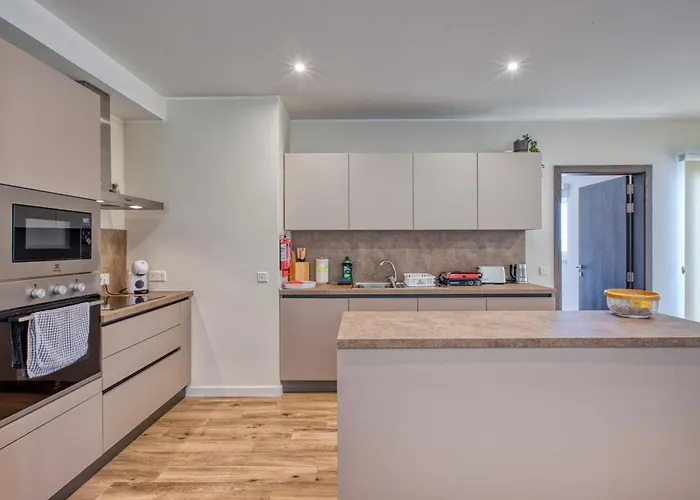 아파트 Stella Maris - 'star Of The Sea' Penthouse-sliema 슬리에마