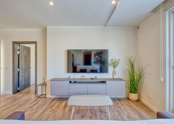 아파트 Stella Maris - 'star Of The Sea' Penthouse-sliema 슬리에마